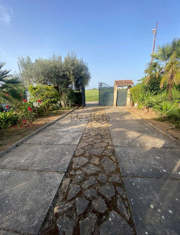 appartamento in vendita a Caltagirone in zona Piano San Paolo