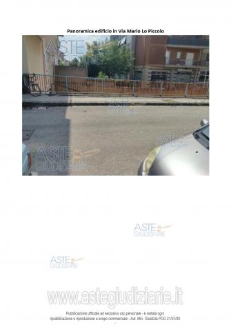locale commerciale in vendita a Caltagirone