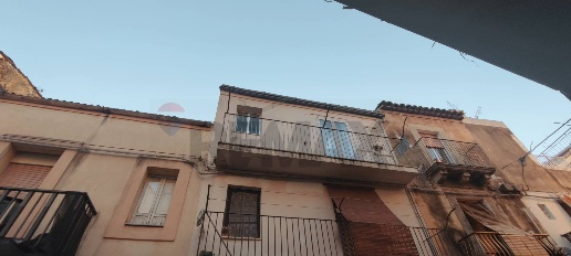appartamento in vendita a Caltagirone