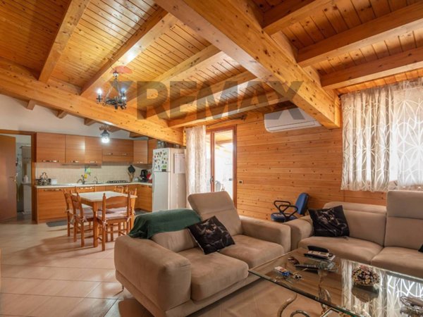 casa indipendente in vendita a Caltagirone