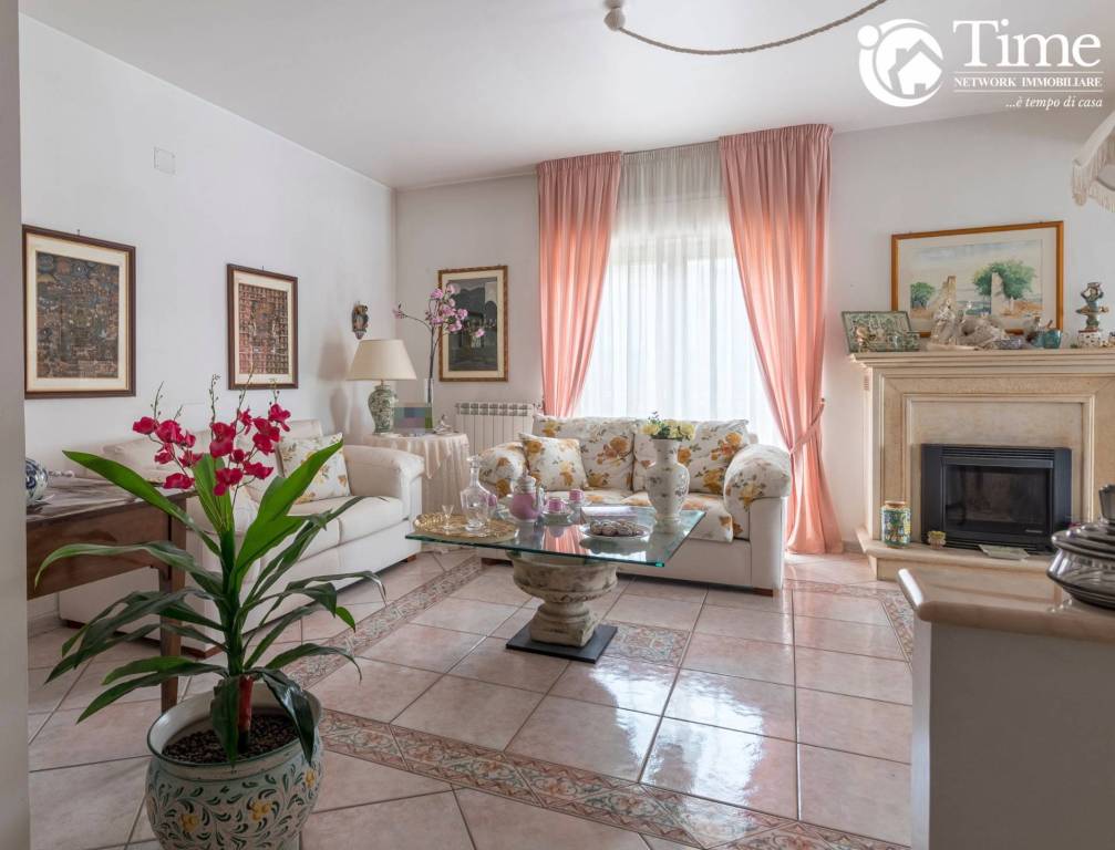 appartamento in vendita a Caltagirone