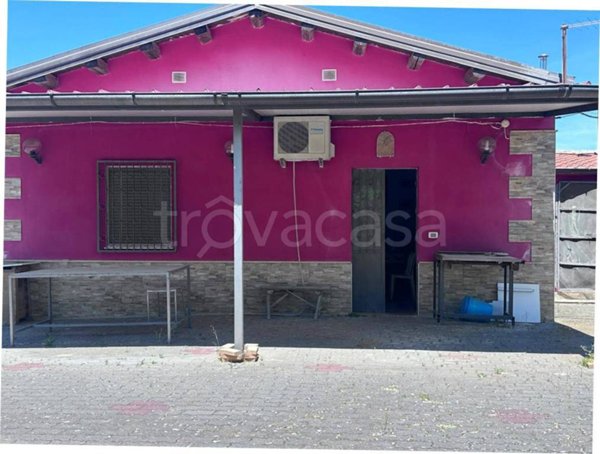 casa indipendente in vendita a Caltagirone