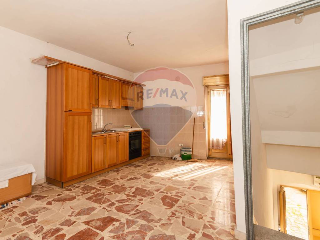 casa indipendente in vendita a Caltagirone in zona Signore del Soccorso