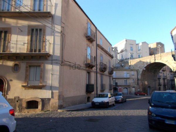 appartamento in vendita a Caltagirone in zona Signore del Soccorso