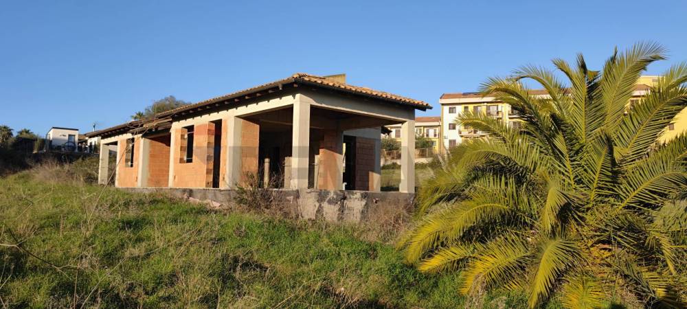 casa indipendente in vendita a Caltagirone in zona Piano Carbone