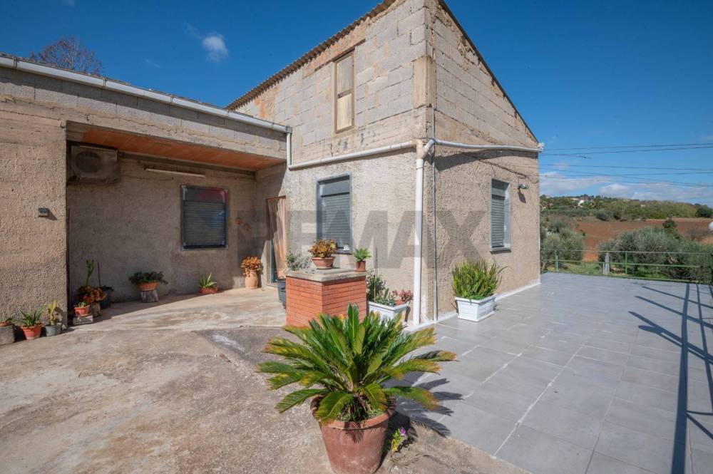 casa indipendente in vendita a Caltagirone in zona Rangasia