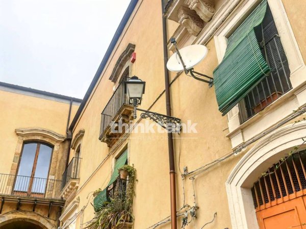 appartamento in vendita a Caltagirone in zona Signore del Soccorso