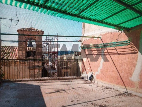 casa indipendente in vendita a Caltagirone in zona Signore del Soccorso