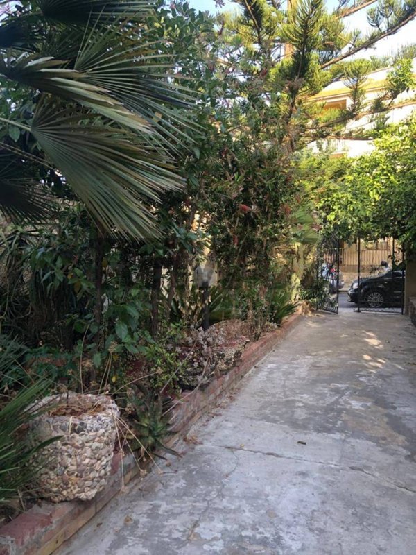 casa indipendente in vendita a Caltagirone