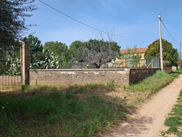 terreno agricolo in vendita a Caltagirone in zona Santo Pietro