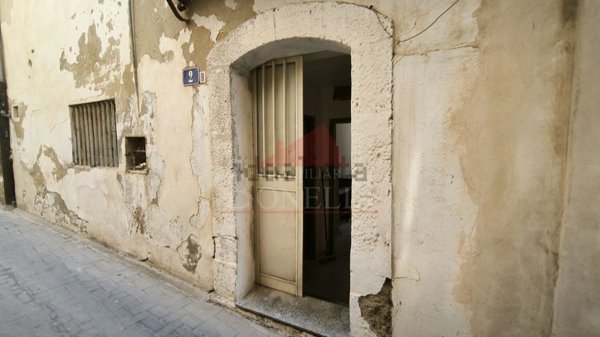 appartamento in vendita a Caltagirone in zona Signore del Soccorso