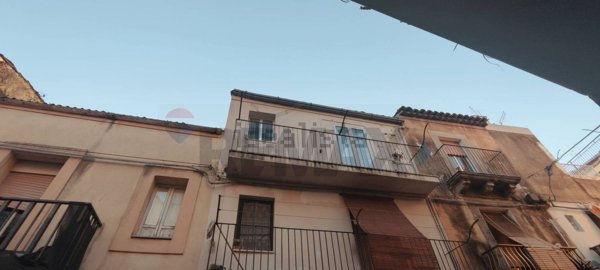appartamento in vendita a Caltagirone in zona Signore del Soccorso