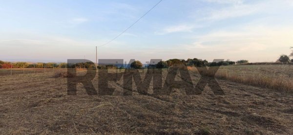 terreno edificabile in vendita a Caltagirone in zona Santo Pietro