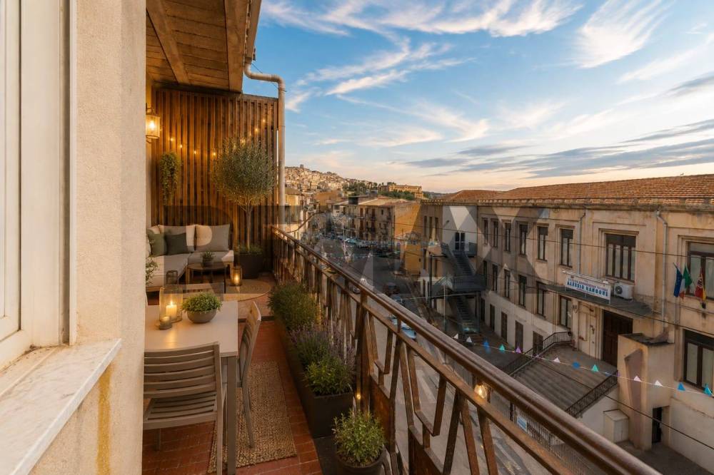 casa indipendente in vendita a Caltagirone in zona Signore del Soccorso