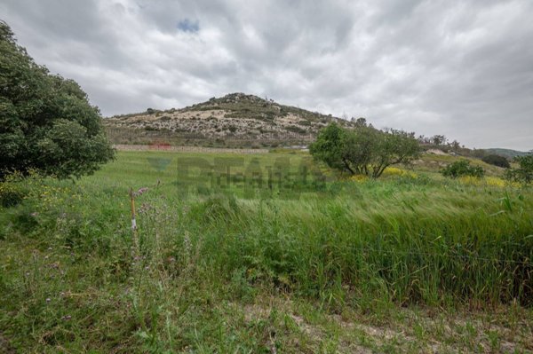 terreno in vendita a Caltagirone