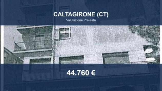 locale commerciale in vendita a Caltagirone