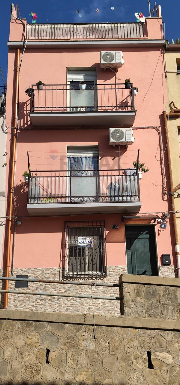 casa indipendente in vendita a Caltagirone in zona Signore del Soccorso