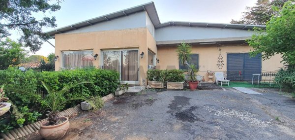 casa indipendente in vendita a Caltagirone in zona Colleggiata