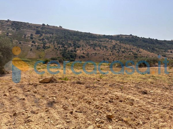 terreno in vendita a Caltagirone