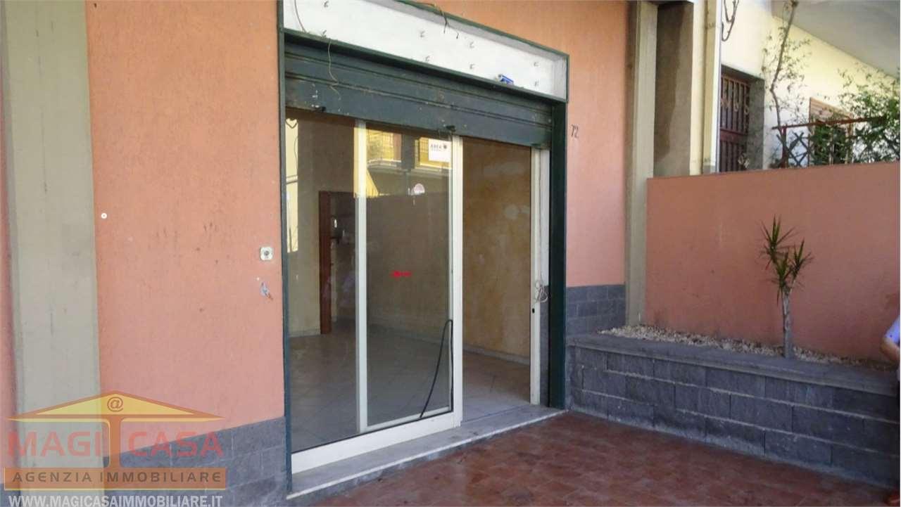 appartamento in vendita a Camporotondo Etneo in zona Centro Storico