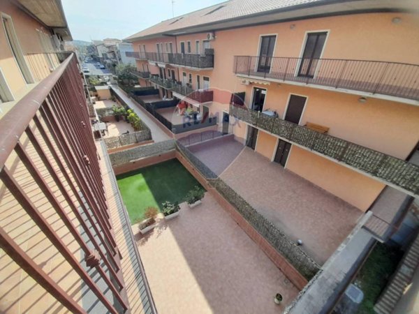 appartamento in vendita a Camporotondo Etneo in zona Piano Tavola