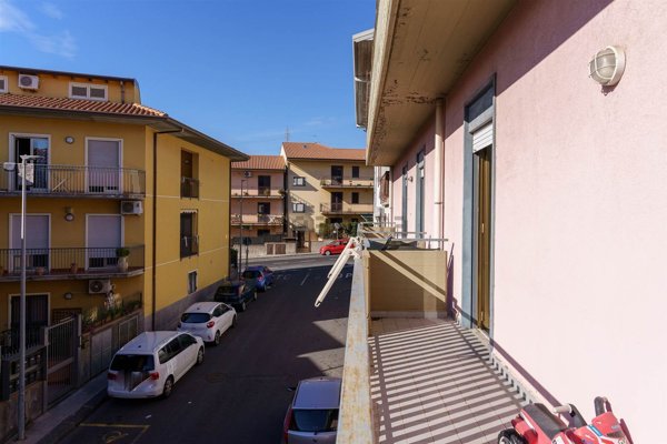 appartamento in vendita a Camporotondo Etneo