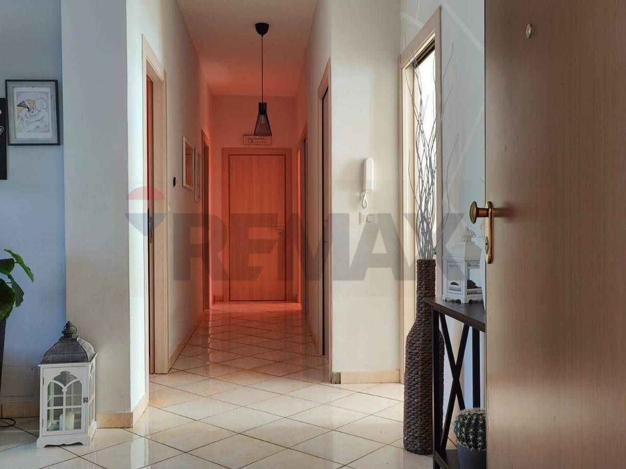 appartamento in vendita a Camporotondo Etneo in zona Villaggio Sant'Antonio