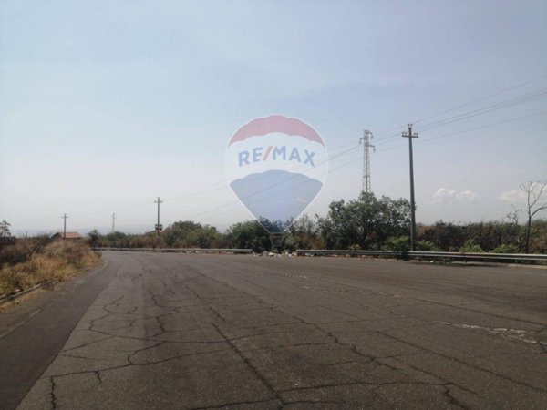 terreno agricolo in vendita a Camporotondo Etneo
