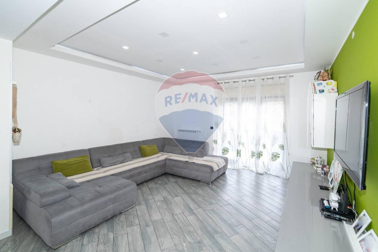 appartamento in vendita a Camporotondo Etneo in zona Piano Tavola