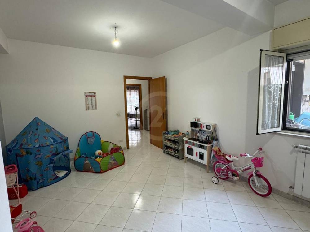 appartamento in vendita a Camporotondo Etneo in zona Centro Storico