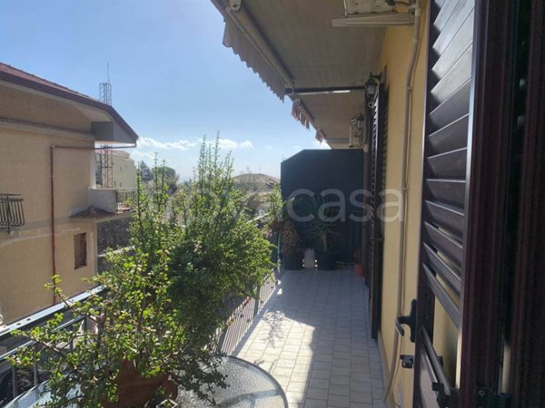 appartamento in vendita a Camporotondo Etneo