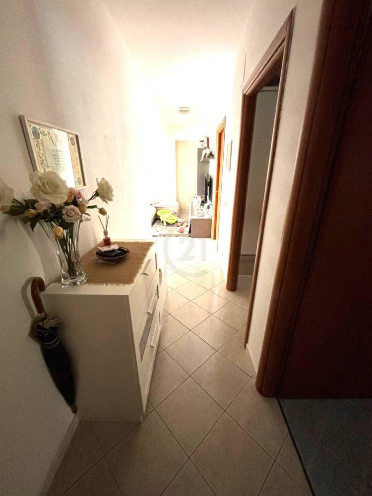appartamento in vendita a Camporotondo Etneo