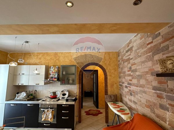appartamento in vendita a Camporotondo Etneo in zona Centro Storico