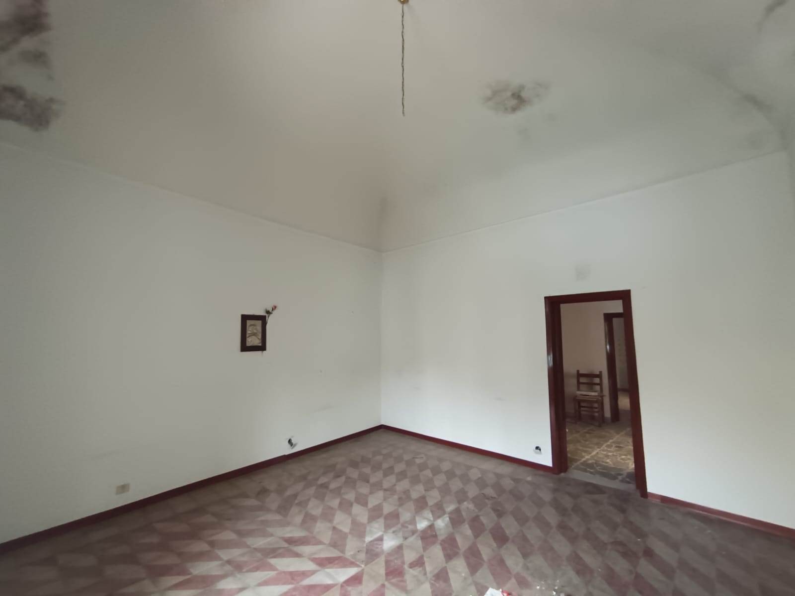 appartamento in vendita a Camporotondo Etneo in zona Centro Storico