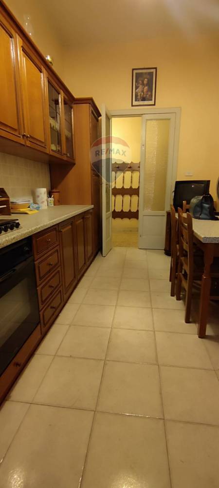 casa indipendente in vendita a Camporotondo Etneo in zona Centro Storico