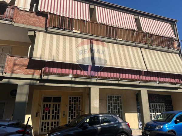 appartamento in vendita a Camporotondo Etneo
