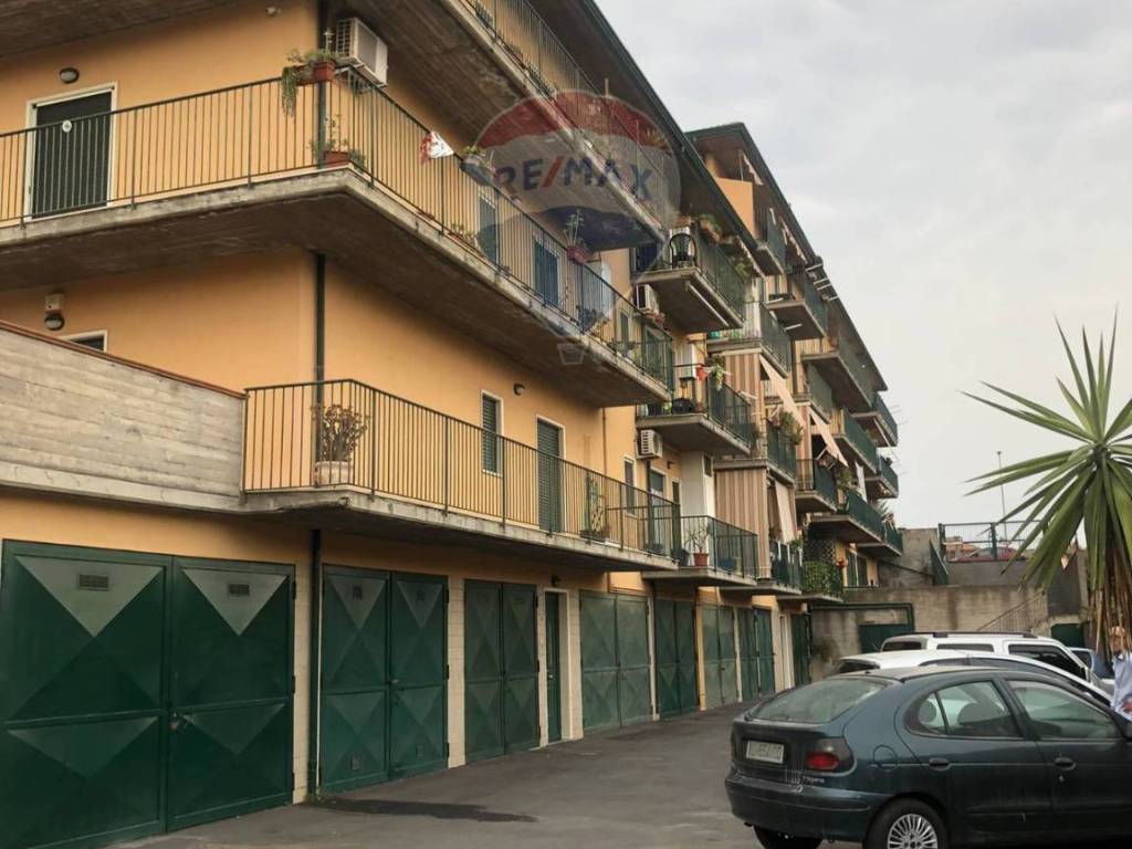 appartamento in vendita a Camporotondo Etneo in zona Piano Tavola