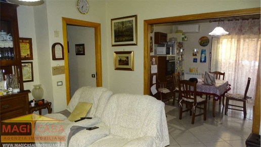 appartamento in vendita a Camporotondo Etneo