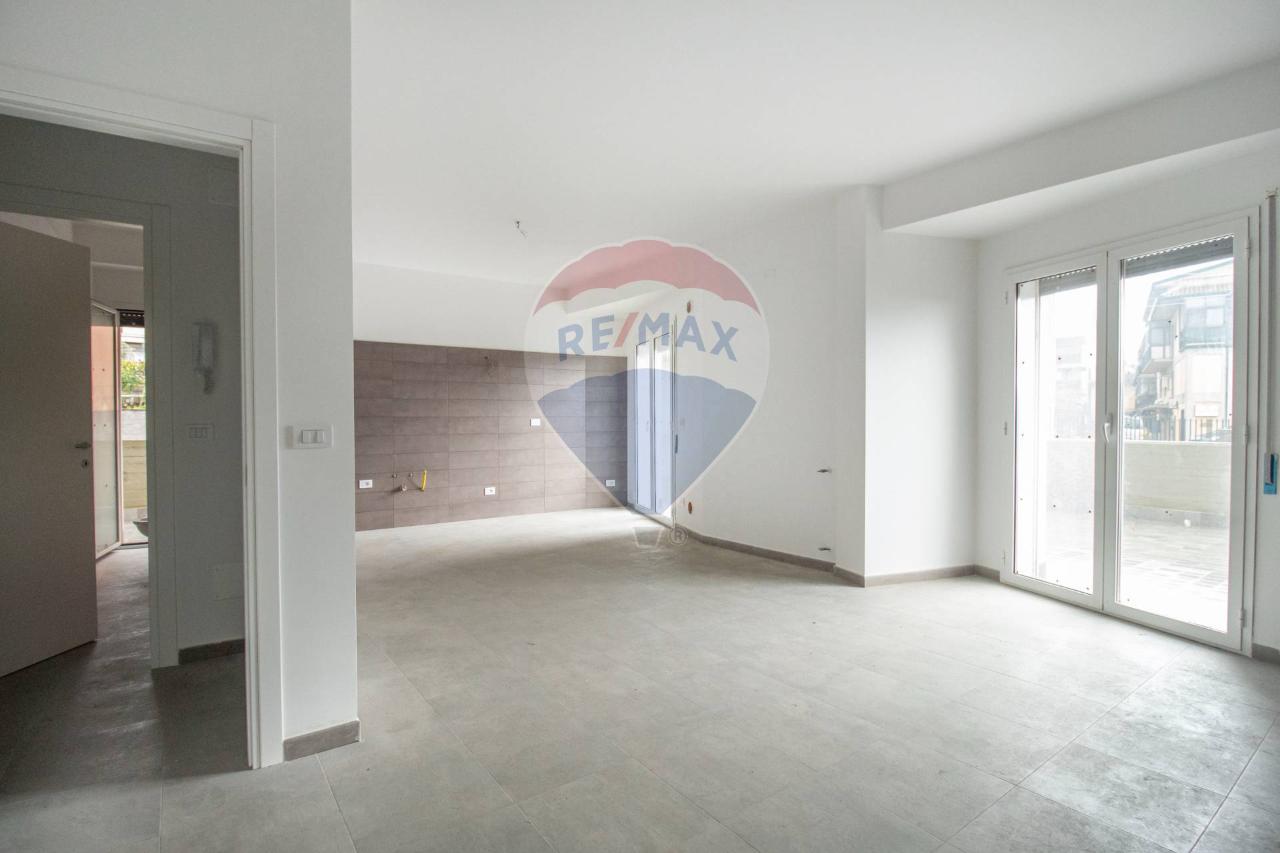 appartamento in vendita a Camporotondo Etneo