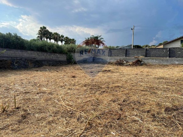 terreno agricolo in vendita a Camporotondo Etneo