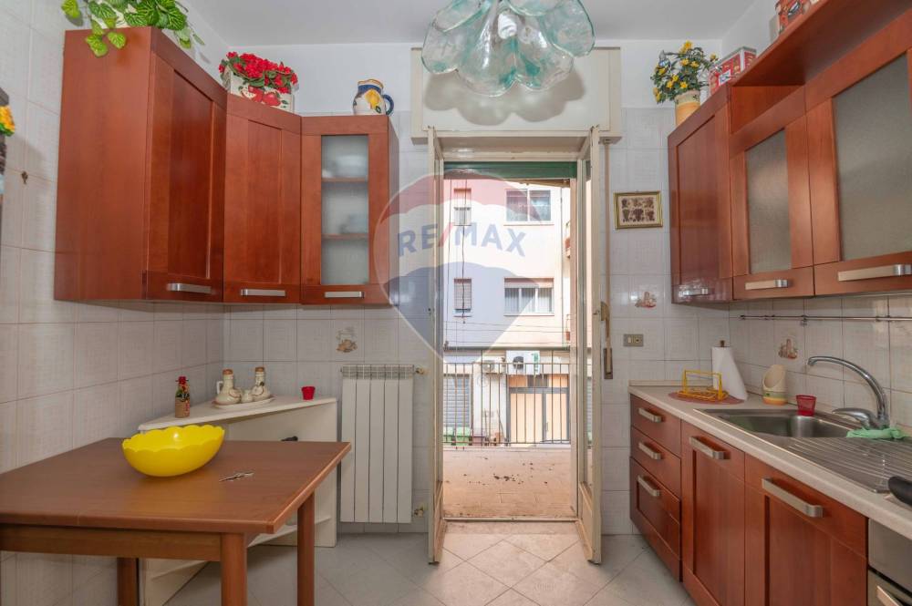 appartamento in vendita a Camporotondo Etneo