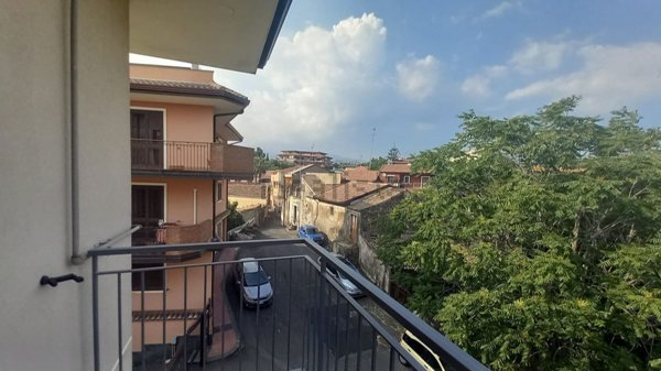 appartamento in vendita a Camporotondo Etneo