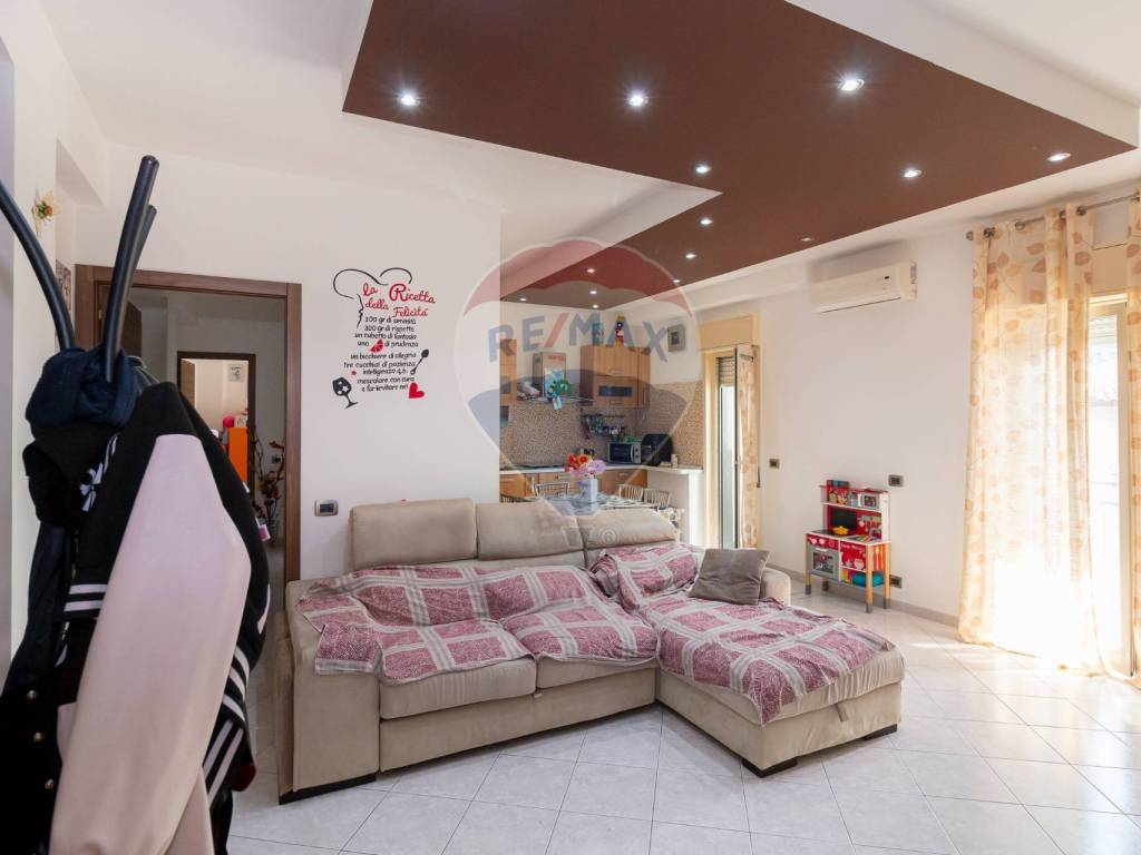 appartamento in vendita a Camporotondo Etneo