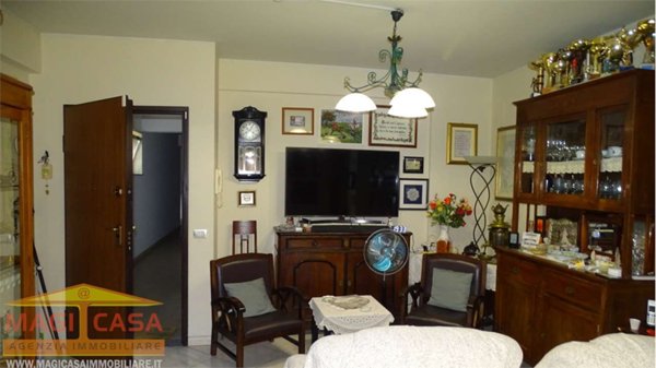 appartamento in vendita a Camporotondo Etneo