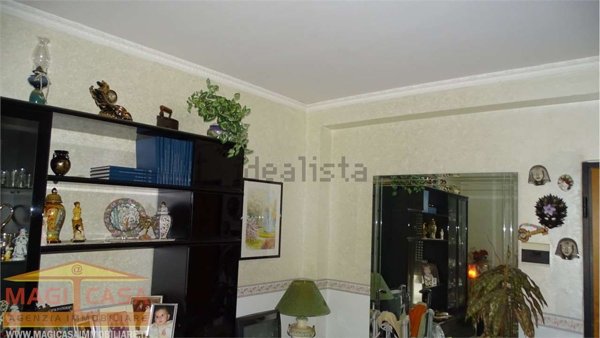 appartamento in vendita a Camporotondo Etneo in zona Centro Storico