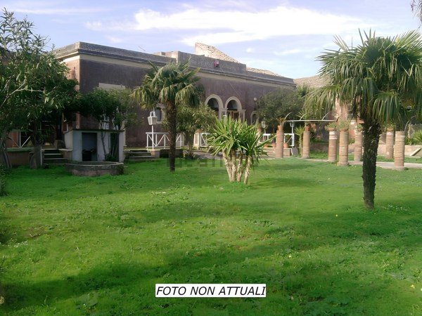 casale in vendita a Camporotondo Etneo