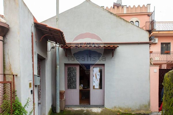 casa indipendente in vendita a Camporotondo Etneo
