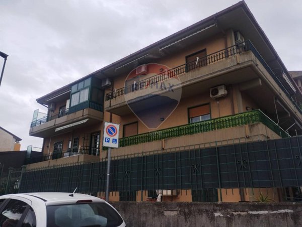 appartamento in vendita a Camporotondo Etneo