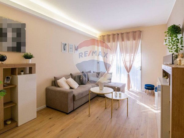 appartamento in vendita a Camporotondo Etneo