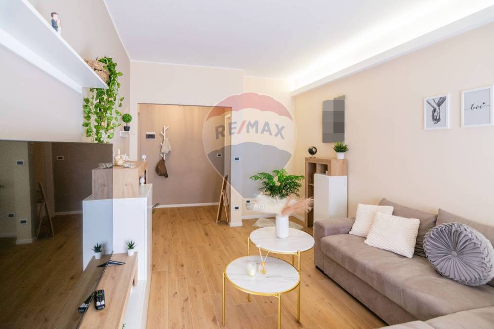 appartamento in vendita a Camporotondo Etneo